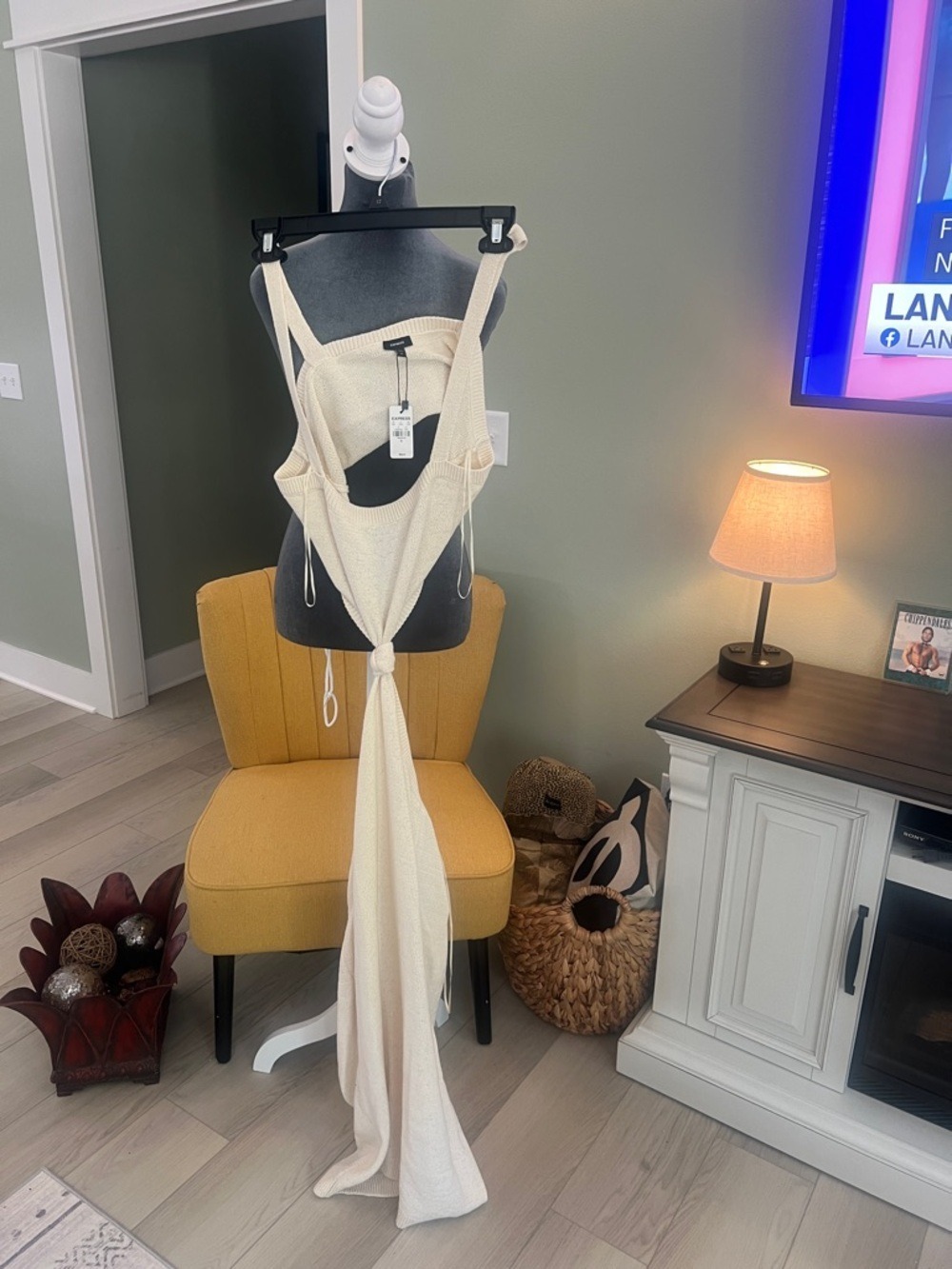 Express Cream Open-Back Knitted Maxi Dress - Picture 2 of 7